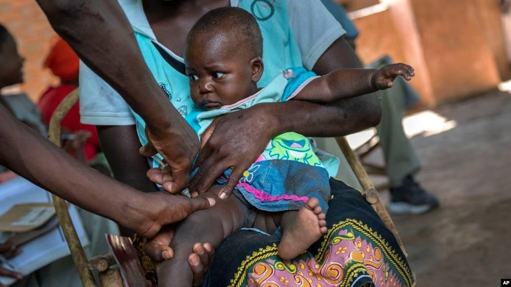 La OMS autoriza segunda vacuna contra la malaria